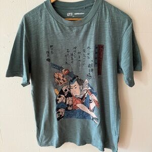 Uniqlo UT x MFA Boston | Oversize Green Asian Graphic T-Shirt | Size Small